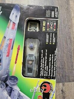 New Sealed 1997 Kenner STAR WARS Power of Force Electronic Power X-Wing Fighter