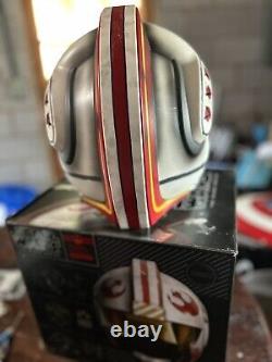 STAR WARS Black Series LUKE SKYWALKER X-WING Premium Electronic Helmet