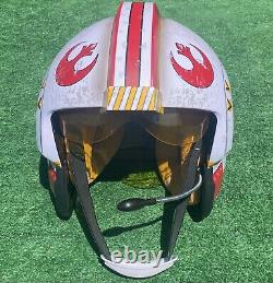 Star Wars Galaxy's Edge Luke Skywalker X-Wing Battle Helmet Electronic Talking