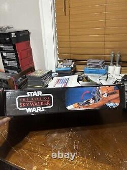 The Rise of Skywalker Poe Dameron's X-Wing Fighter Vintage Collection COMPLETE