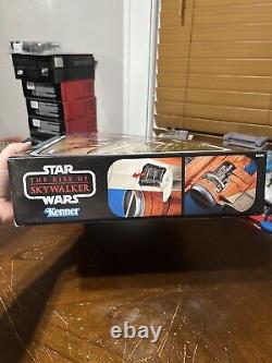 The Rise of Skywalker Poe Dameron's X-Wing Fighter Vintage Collection COMPLETE