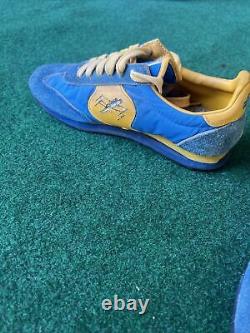 Vintage Star Wars X-Wing Fighter Clarks shoes CIRCA 1977 Size 6