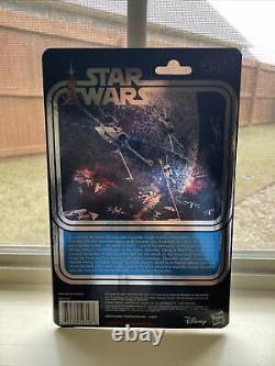 Anniversaire de Star Wars 40e anniversaire Luke Skywalker X-Wing Pilot Hasbro SWC Black Series