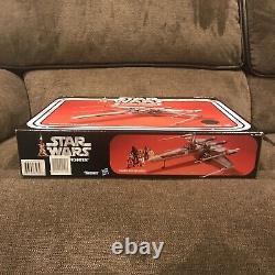 Collection vintage de Star Wars: Chasseur X-Wing Rouge 3 TRU Exclusif