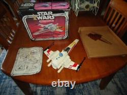 Star Wars Vintage X-Wing Fighter avec la boîte originale et l'insert complet