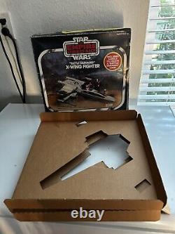 Vintage 1981 Star Wars Palitoy Esb X-wing Fighter Box & Insert Only

<br/>	

 <br/>Translation: Boîte et insert seulement du chasseur X-wing Vintage 1981 Star Wars Palitoy Esb